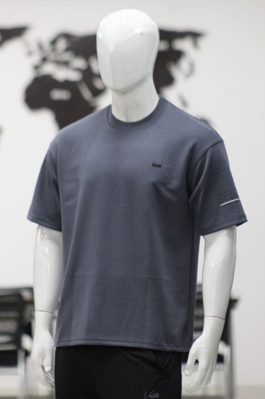 Men’s Oversized Round Neck T-Shirt | Premium Imported Fabric | Modern Streetwear Fit