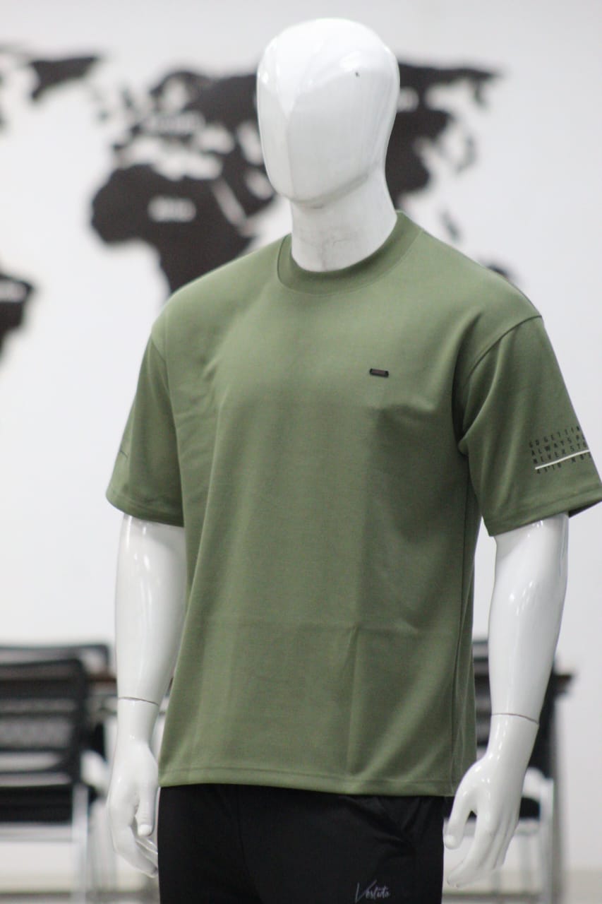 Men’s Oversized Round Neck T-Shirt | Premium Imported Fabric | Modern Streetwear Fit