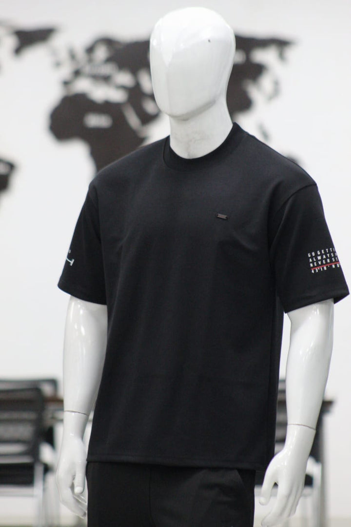 Men’s Oversized Round Neck T-Shirt | Premium Imported Fabric | Modern Streetwear Fit