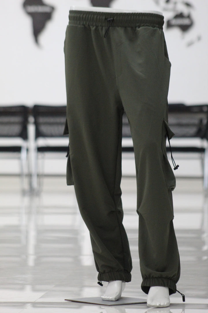 Men’s Baggy Fit Cargo Track Pants